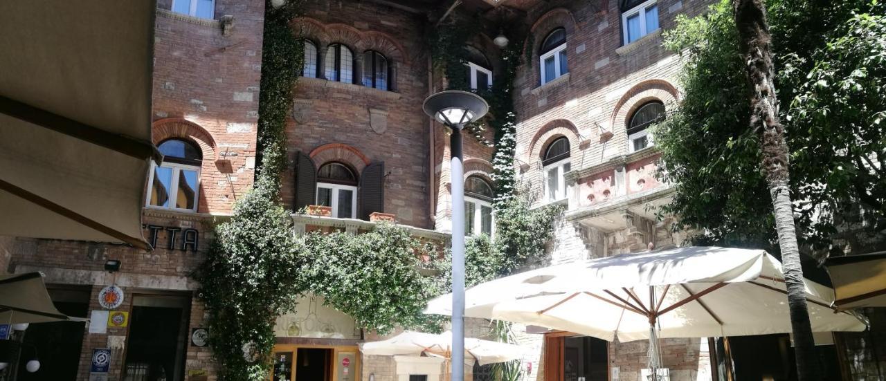 Hotel La Rosetta Perugia Esterno foto