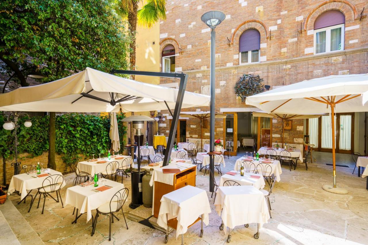 Hotel La Rosetta Perugia Esterno foto